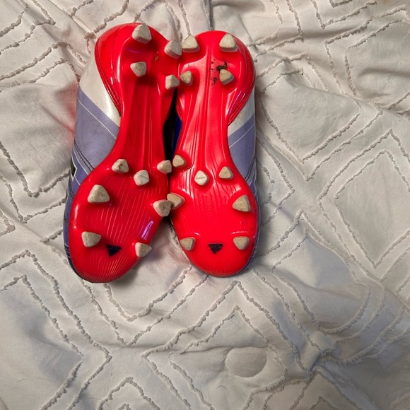 Messi adidas cleats youth 12 - Picture 4 of 6